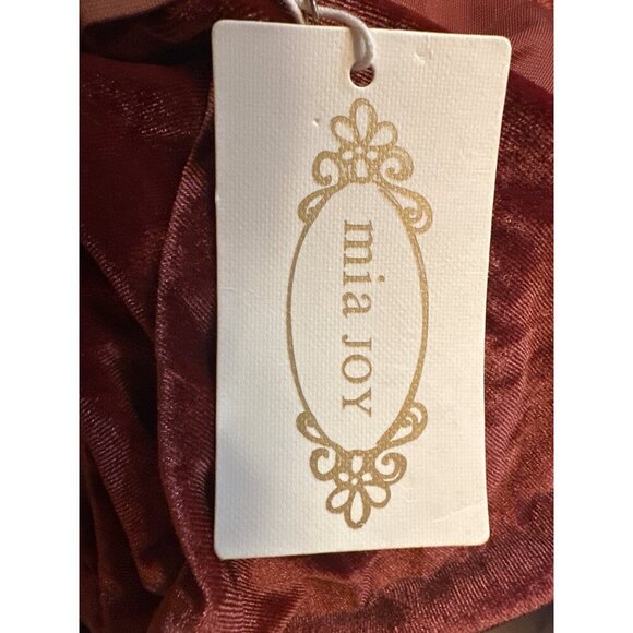 Red Ruched Velvet Midi Dress With Cowl Neckline & Spaghetti Straps By Mia Joy L - Picture 5 of 6